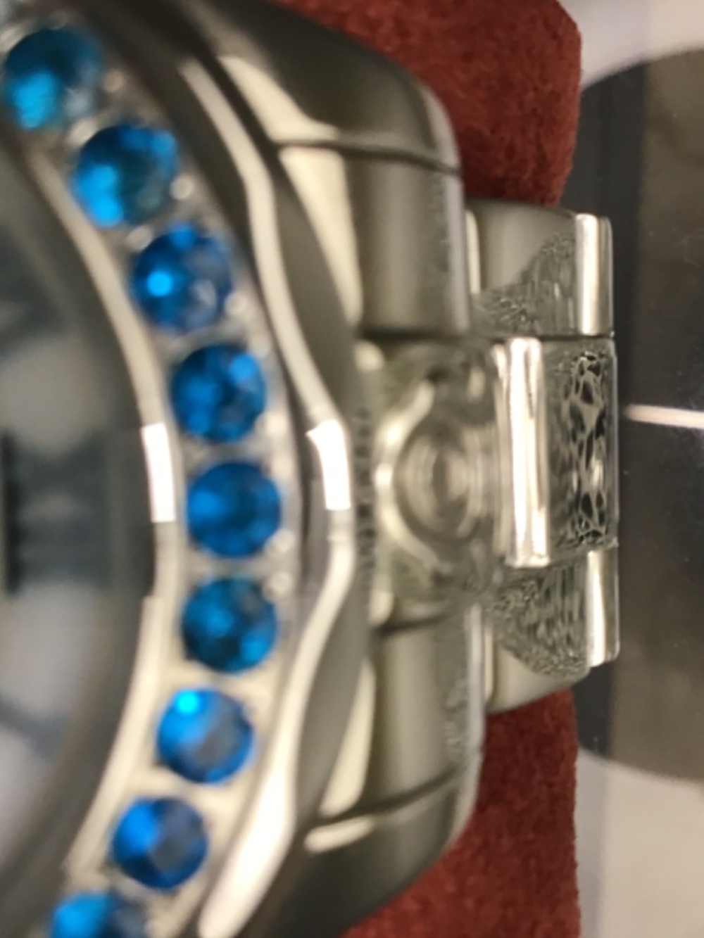 Invicta GRAND Diver Automatic Genuine Neon Apatite Gemstone - Picture 12 of 13